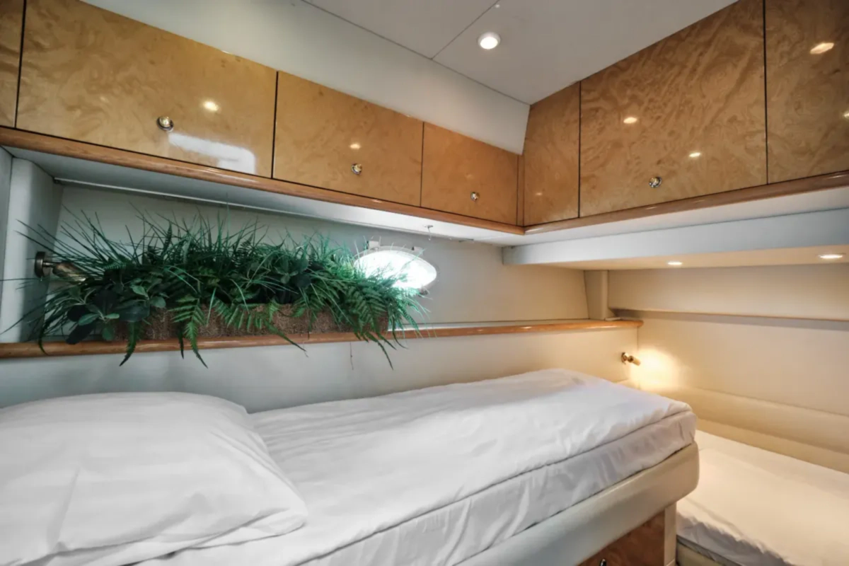 Яхта California 62 image- 20